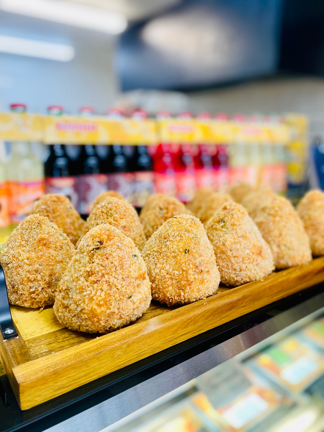 Arancini with Bolognese Ragu & Peas - 6 Pack